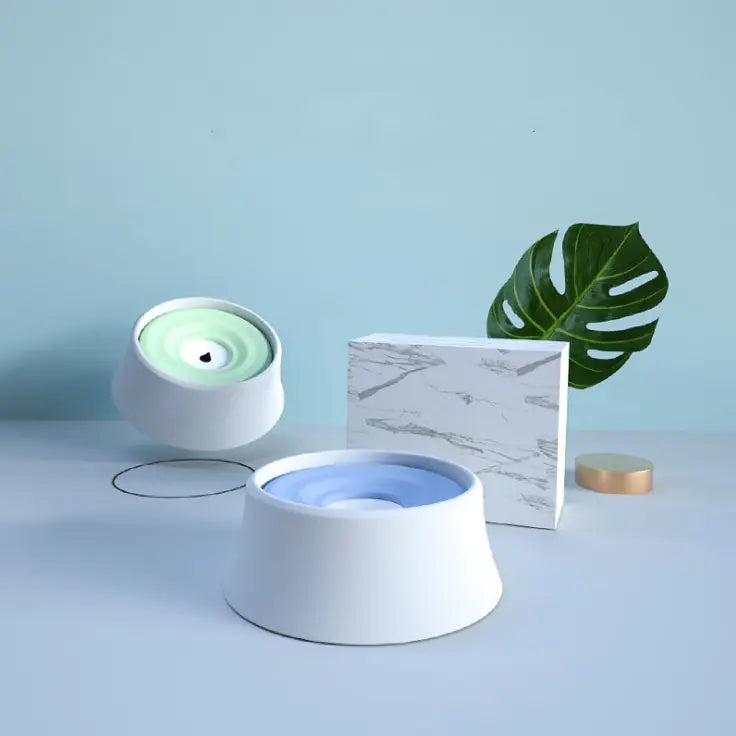 Automatic Pet Water Bowl - Splash-Free Design for Easy Hydration 